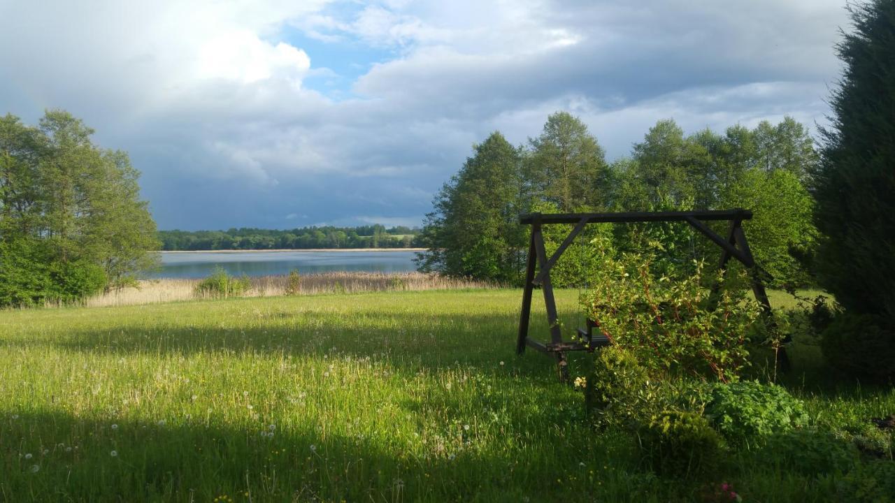 Domki Nad Jeziorem "Polwysep Suryty" Luaran gambar