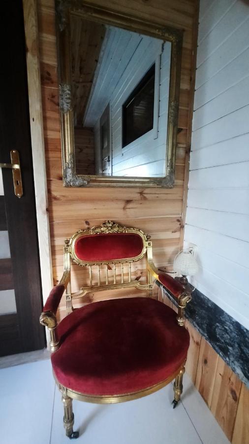 Domki Nad Jeziorem "Polwysep Suryty" Luaran gambar